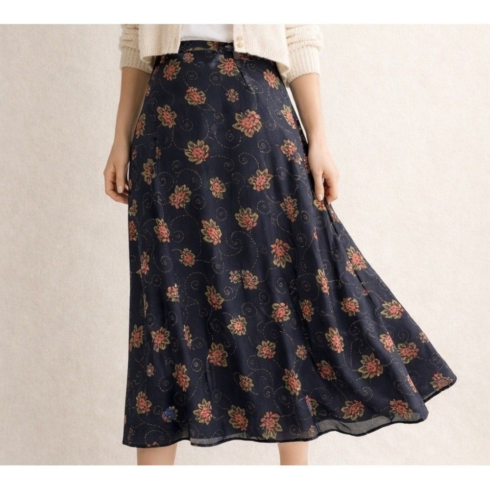 Vintage Dark Floral Midi Skirt Medium Boho Cottagecore Romantic Whimsigoth 90s